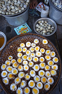 Food stall selling eggs, Taunggi hot air balloon festival, Taunggi, Myanmar (Burma), Asia