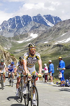 Cyclists in the Tour de France 2009, at the Grand St. Bernard Pass, Valais, Switzerland, Europe