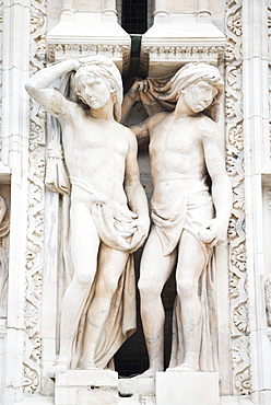 Gothic sculptures, Duomo (Milan Cathedral), Milan, Lombardy, Italy, Europe 