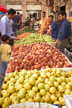 Fruit and vegetable market, Amman, Jordan, Middle East