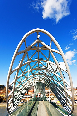 Bridge of Peace on Mtkvari River, Tbilisi, Georgia, Caucasus, Central Asia, Asia