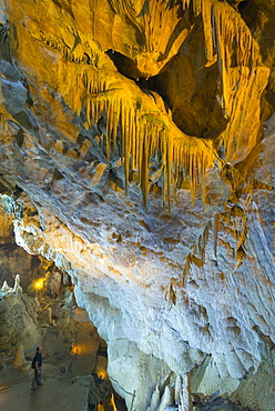 Limestone stalactites and stalagmites in Ballic Cave, near Tokat, Central Anatolia, Turkey, Asia Minor, Eurasia