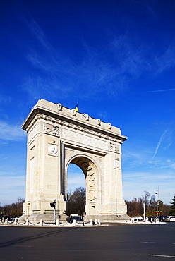 Arc de Triomph (Arch of Triumph), Bucharest, Romania, Europe