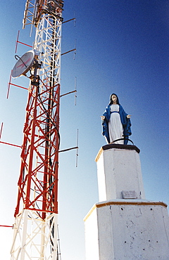 Statue of the Virgin Mary and communications tower, Vicuna, Elqui Valley, Chile, South America