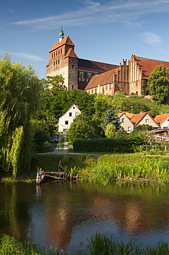 Romanesque St. Mary Cathedral dominates town of Havelberg on the Havel River, Saxony-Anhalt, Germany, Europe