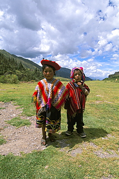 Two children, Cuzco, Peru, South America