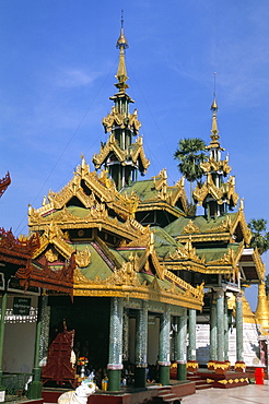 Shwe Dagon Pagoda (Shwedagon Paya), Yangon (Rangoon), Myanmar (Burma), Asia