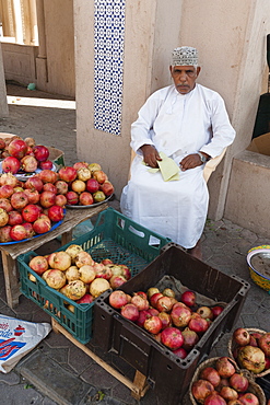 Souk, Nizwa, Oman, Middle East