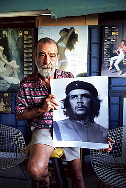 Alberto Korda, photograph of revolutionary and author Ernesto Che Guevara, Havana, Cuba, West Indies, Central America