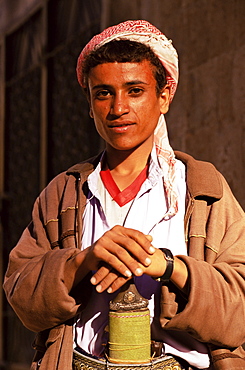 Portrait of a young man, Old Town, Sana'a, Republic of Yemen, Middle East