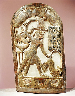 Votive shield showing the king slaying two lions, from the tomb of the pharaoh Tutankhamun, discovered in the Valley of the Kings, Thebes, Egypt, North Africa, Africa