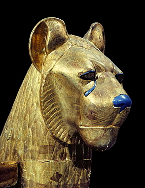 Head of a funerary couch in the form of a cheetah or lion, from the tomb of the pharaoh Tutankhamun, discovered in the Valley of the Kings, Thebes, Egypt, North Africa, Africa