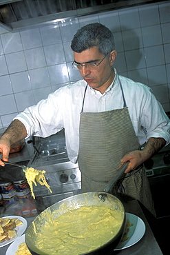 Cooking, Ai Cascinari restaurant, Palermo, Sicily, Italy