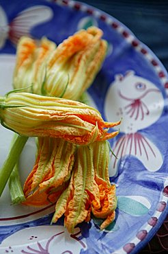 Courgette flowers, Orestorante restaurant, Ponza island, Lazio, Italy 