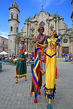 Tumblers, Havana, Cuba, West Indies, Central America