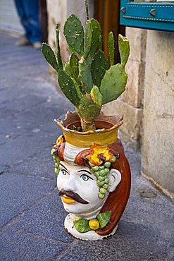 Corso Umberto, Taormina, Sicily, Italy 