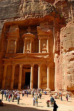 The Treasury or Al-Khazneh, Entrance of Petra, Petra, Jordan, Middle East