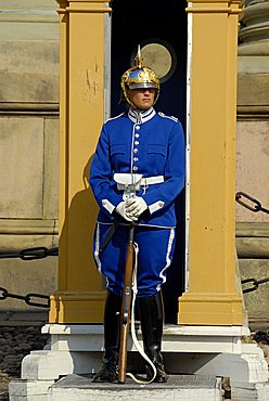 Guard at the Stockholm Palace Kungliga Slottet, official residence of the Swedish monarch, Stockholm, Sweden, Scandinavia, Europe