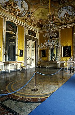 Autumn hall, Reggia di Caserta, Caserta, Campania, Italy