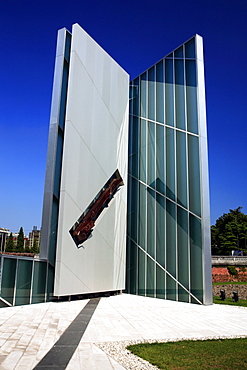 Piece of twin towers for the Monument 11 settembre 2001 Porte Contarine, Padova, Veneto, Italy 