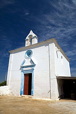 Little church, Masseria Lamacupa, Fasano, Puglia, Italy