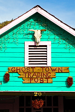 Ghost Town trading post, Madrid, New Mexico, United States of America, North America 