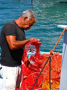 Fisherman, Otranto, Salento, Apulia, Italy, Europe