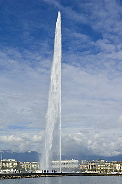 lake and jet d'eau, geneva, switzerland