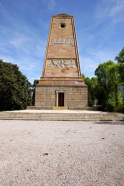 Magenta, Ossario caduti, statua gen. Mac Mahon, Lombardy, Italy, Europe