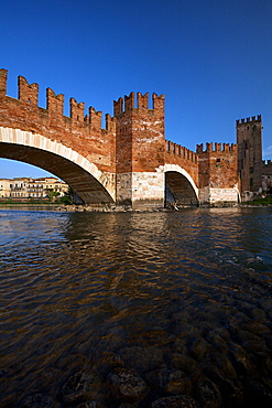 Scaligero bridge or Ponte Vecchio bridge over the Adige river near Castelvecchio castle,  Verona, Veneto, Italy, Europe