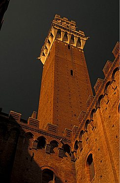 Torre del Mangia, belltower, 1342, Siena, Tuscany, Italy. 