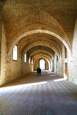 Arches of Palazzo Ducale Palace, Via Cattedrale, Gubbio, Umbria, Italy, Europe