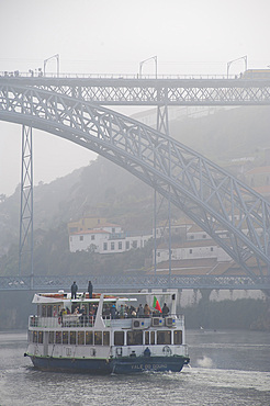 Bridge Ponte Dom Louis I, City Porto (Oporto) at Rio Douro. The old town is listed as UNESCO world heritage. Portugal, Europe