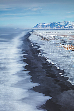 DyrhÛlaey Promontory, Iceland, North Atlantic Ocean