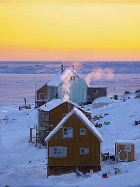 The traditional and remote greenlandic inuit village Kullorsuaq located at the Melville Bay, part of the Baffin Bay, in the far north of West Greenland. America, North America, Greenland, Denmark