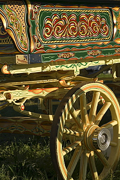 Horse drawn caravan, Appleby annual horse fair, Eden Valley, Lake District, Cumbria, England, United Kingdom, Europe