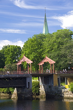 Bybrua bridge across the Nidelva, Trondheim, Norway, Scandinavia, Europe