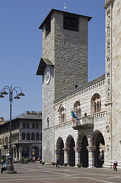 Campanile clock tower, the Duomo e Broletto, City of Como, Lake Como, Italy, Europe