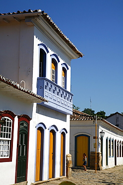 Typical colonial houses in the historic part of Paraty (Parati), Rio de Janeiro State, Brazil, South America 