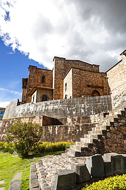 View over the Qorikancha and Santo Domingo church, Cuzco, UNESCO World Heritage Site, Peru, South America