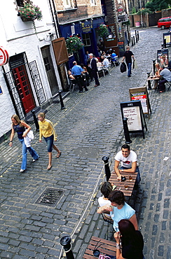 Bars and restaurants in Ashton Lane, West End area, Glasgow, Scotland, United Kingdom, Europe