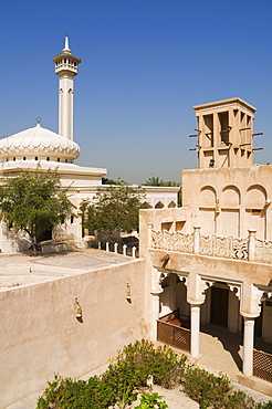 Bastakia District of historic arabic houses with wind towers, Bur Dubai, Dubai, United Arab Emirates, Middle East