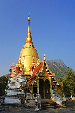 Buddhist Temple and Doi Chiang Dao, Chiang Dao, Chiang Mai Province, Thailand, Southeast Asia, Asia