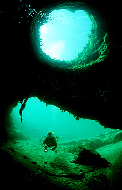 Cave diving, Scuba diver in underwater cave, Bahamas, Freshwater Blue hole