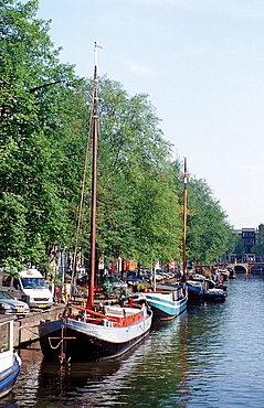 Houseboats, Amsterdam, The Netherlands (Holland), Europe
