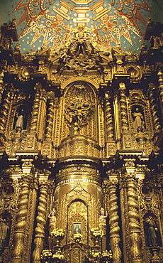 La Compania, Jesuit Church c 1605 to 1768 a masterpiece of Baroque art, considered by some as Latin America's most splendid church, Quito, Ecuador