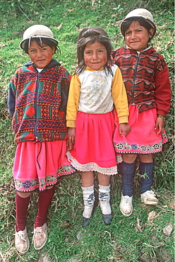 The main produce market in Canar a town north of Cuenca and home of the Canari Indians recognized by woman's distinctive round hat, Highlands, Ecuador