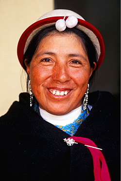 The main produce market in Canar a town north of Cuenca and home of the Canari Indians recognized by woman's distinctive round hat, Highlands, Ecuador