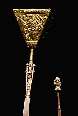 Gold Artifacts Moche (Mochica) Culture, 100 to 700AD, NCoast scepter-knife from Lord of Sipan Tomb, 300AD, main power emblem w design of warrior chief, Peru