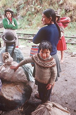 Tourist train between Cuzco and Machu Picchu, at Qoriwayrachina station, Km 88, Machu Picchu, Peru